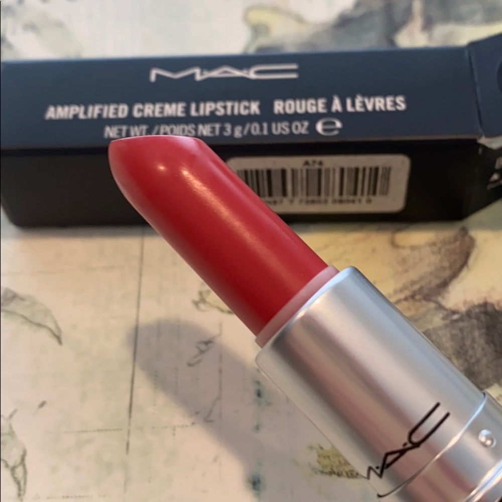 MAC COSMETICS FINE ‘N DANDY Amplified Lipstick HTF - Picture 3 of 6